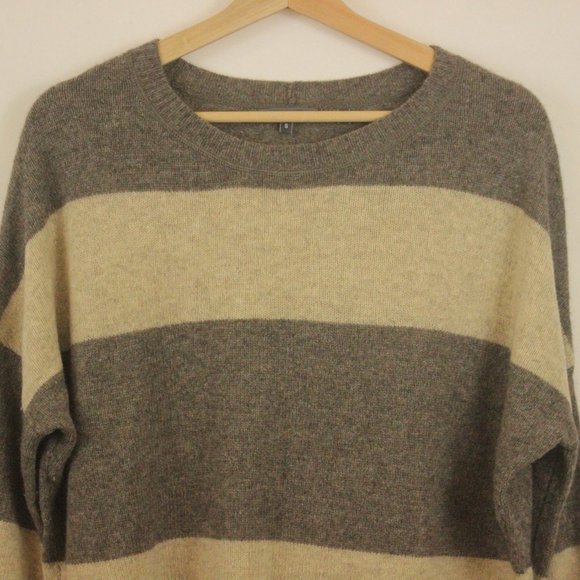 Vince Wool & Yak Hair Striped Sweater Gray Beige Size Small - Picture 5 of 8